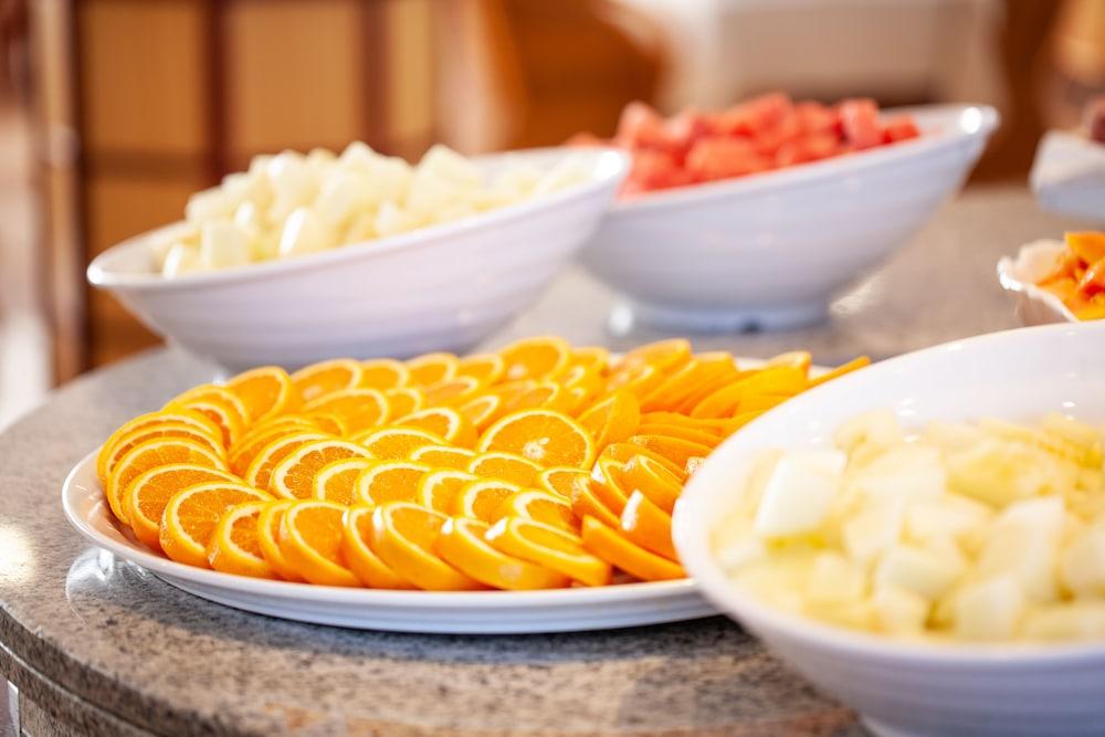 Grupotel Santa Eularia & Spa - Adults Only Санта Еулалия дел Рио Екстериор снимка