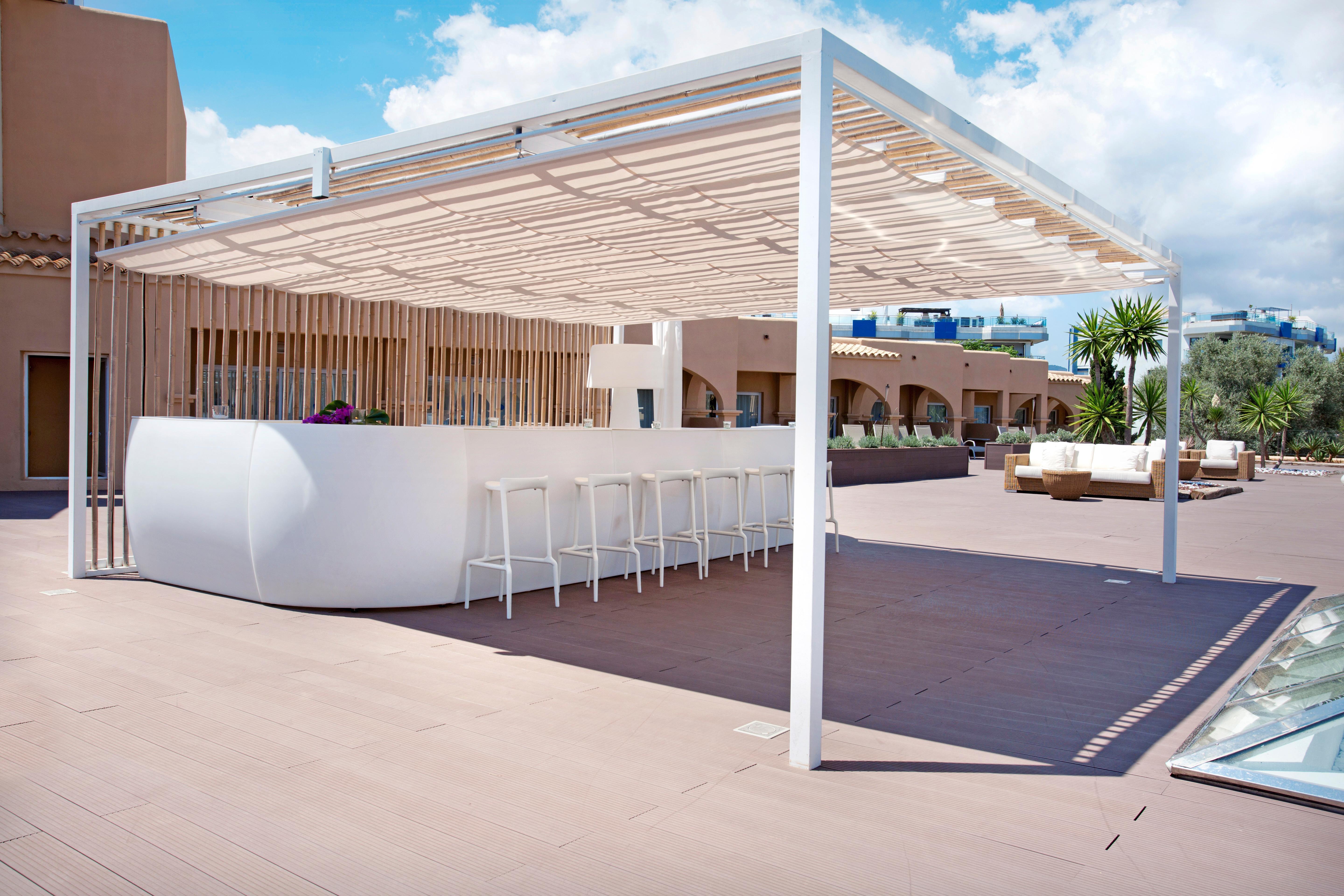 Grupotel Santa Eularia & Spa - Adults Only Санта Еулалия дел Рио Екстериор снимка