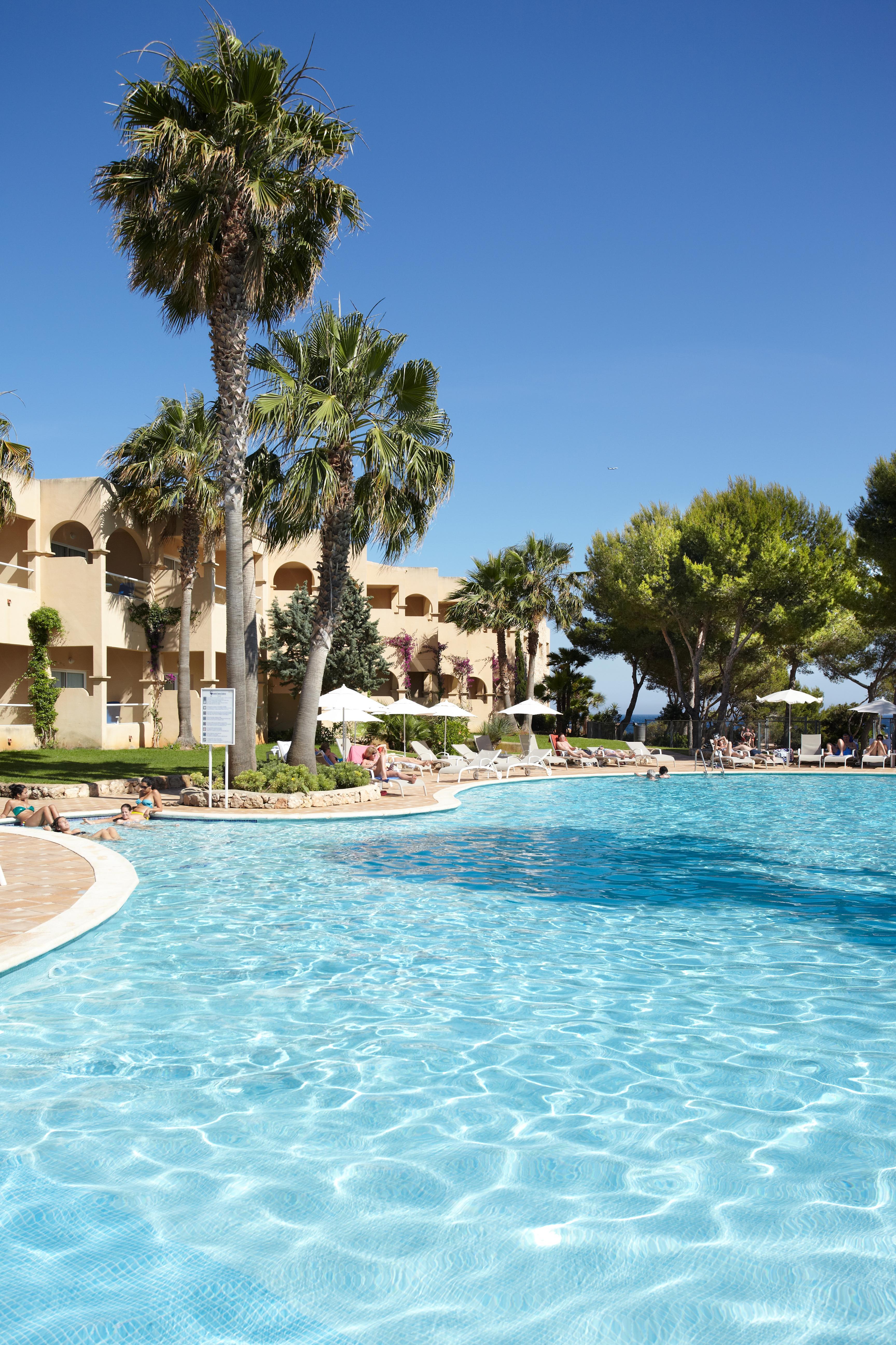 Grupotel Santa Eularia & Spa - Adults Only Санта Еулалия дел Рио Екстериор снимка