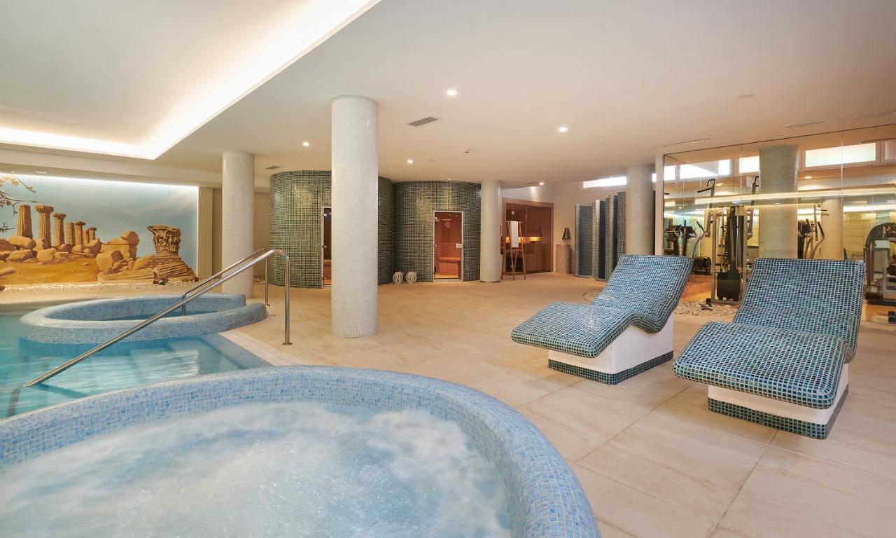 Grupotel Santa Eularia & Spa - Adults Only Санта Еулалия дел Рио Екстериор снимка