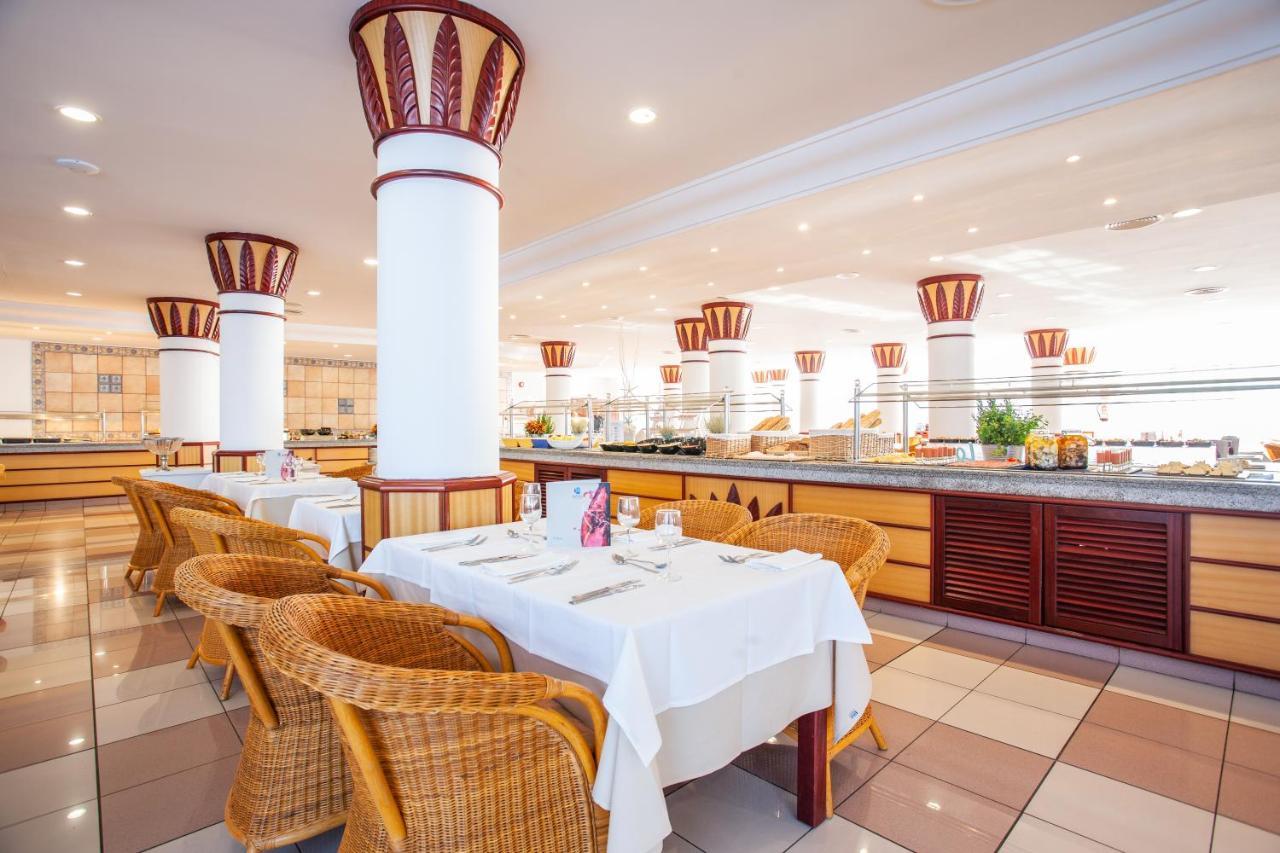 Grupotel Santa Eularia & Spa - Adults Only Санта Еулалия дел Рио Екстериор снимка